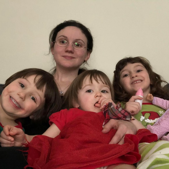 Meet your Posher, Angela - Picture 1 of 1
